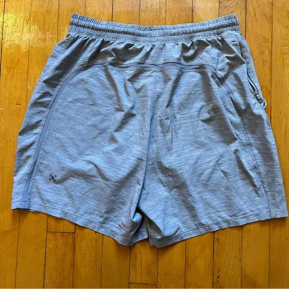 Lululemon Shorts Pace Breaker Men's Size Medium Grey Lined Athletic Drawstring - Picture 2 of 8